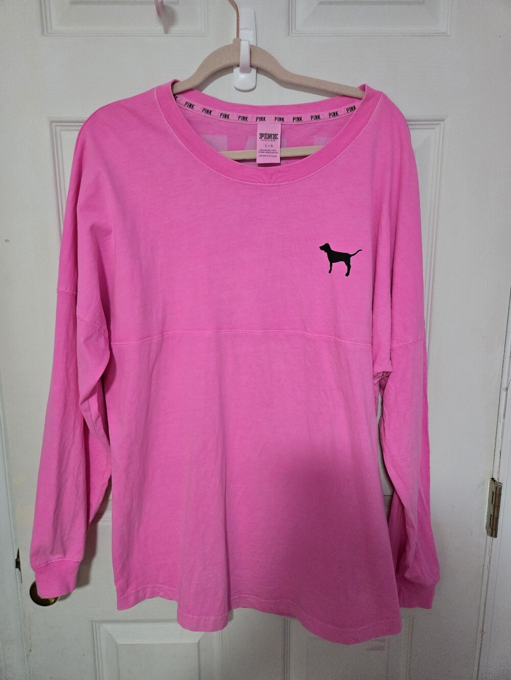 PINK Victoria's Secret Hot Pink Long Sleeve Dog Logo Tee